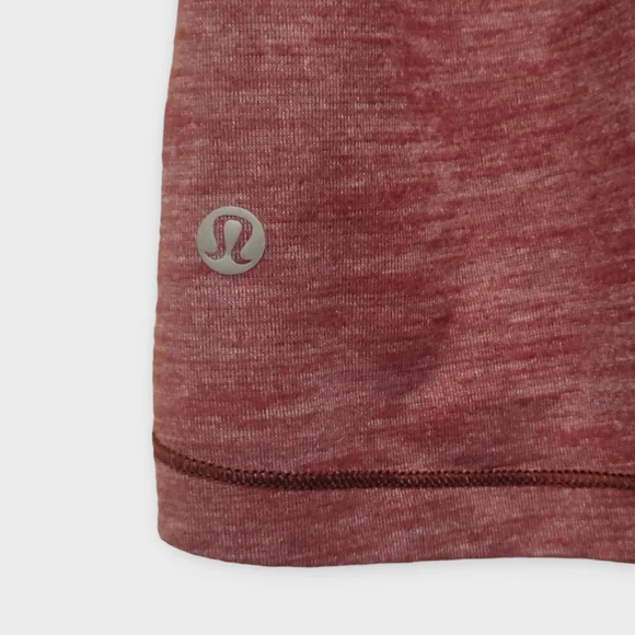 𝙇𝙐𝙇𝙐𝙇𝙀𝙈𝙊𝙉 - 𝙏𝙬𝙞𝙨𝙩 & 𝙏𝙤𝙞𝙡 𝙏𝙖𝙣𝙠 𝙏𝙤𝙥 - Picture 10 of 12